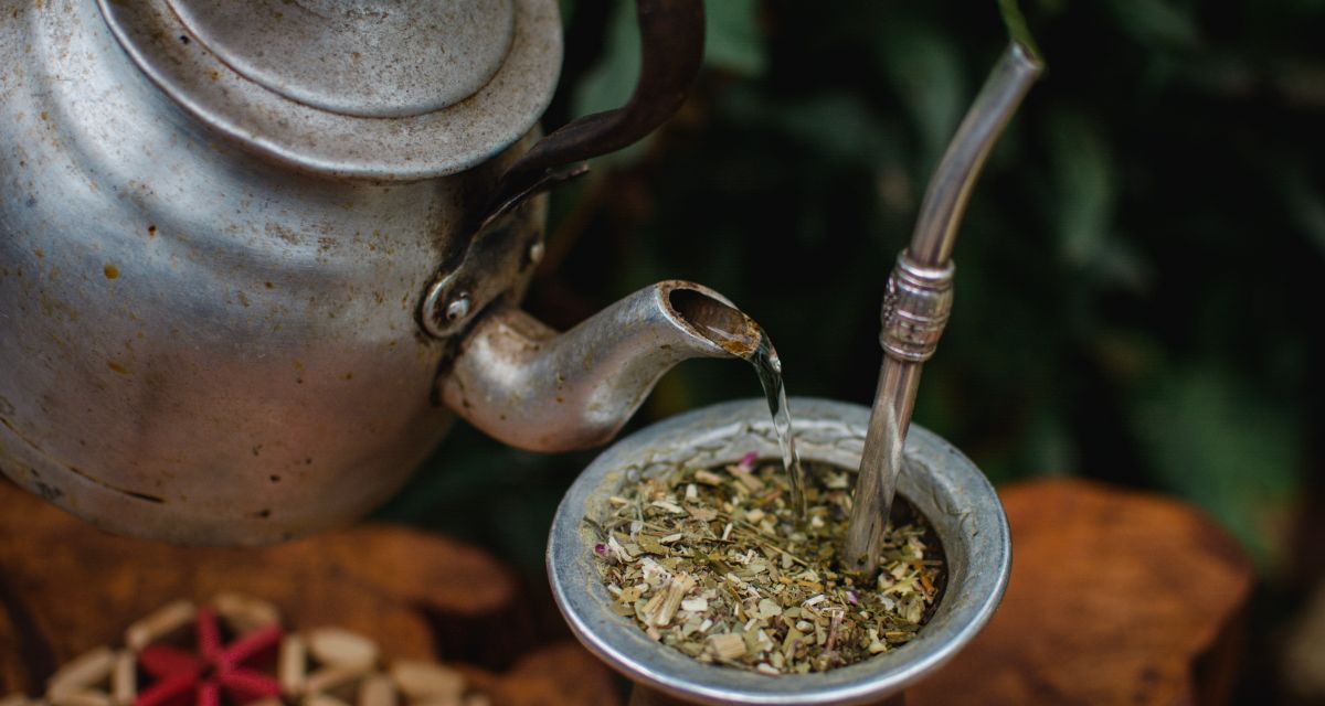 ¿Tomás mate? Porque si no, algo raro hay…